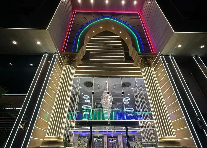 فندق قلعة تاون هاوس توصيل للحرم - Town House Castle Hotel