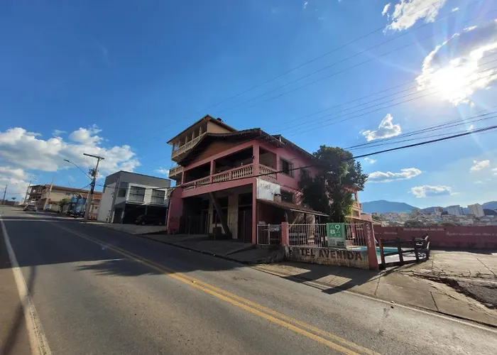 Hotel Avenida Paraísopolis MG