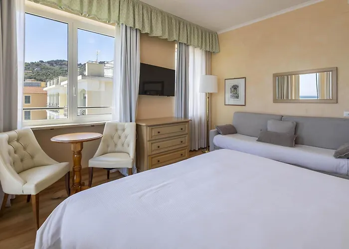 B&B Hotel Diano Marina Palace