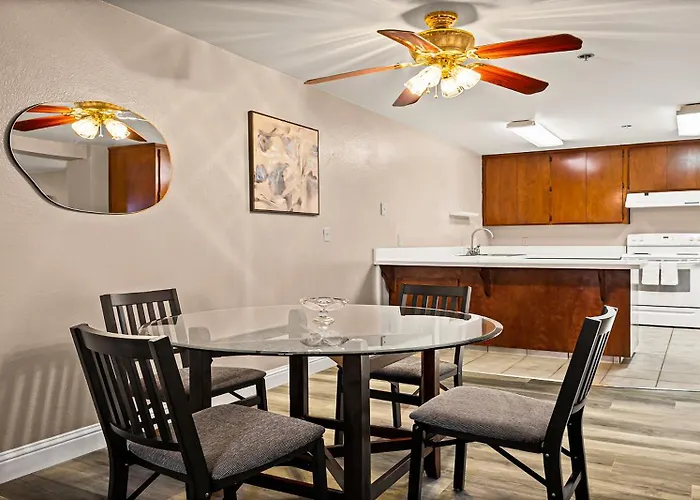 Best Western Plus Orchid Hotel & Suites