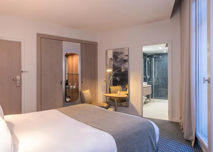 Le Grand Balcon Hotel