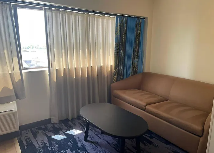 Fairfield By Marriott Inn & Suites Charleston Downtown