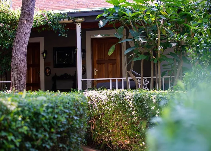 Hobbit Boutique Hotel