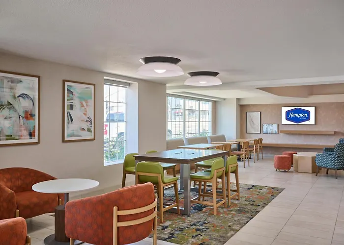 Hampton Inn & Suites Hermosa Beach