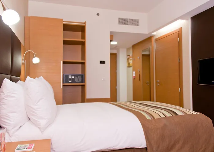 Ramada By Wyndham Oradea
