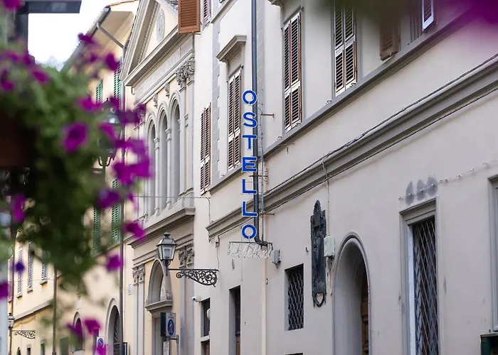 Hostel Archi Rossi