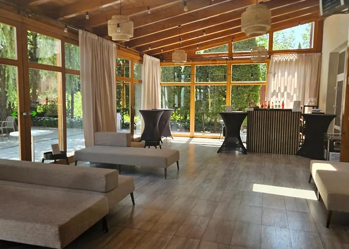 Boho Hotel I Restauracja