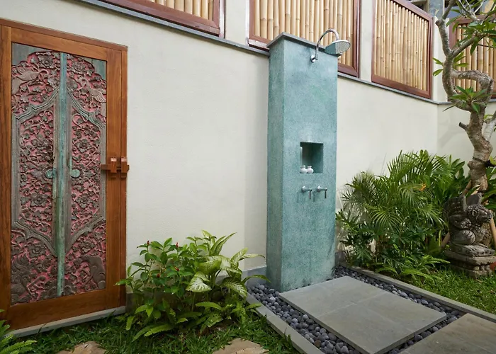 Tandjung Sari Hotel