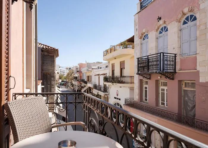 Civitas Suites Hotel