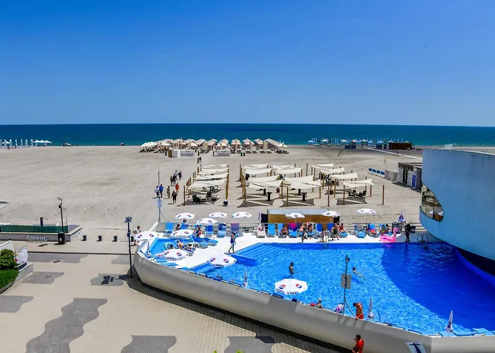Zenith Hotel