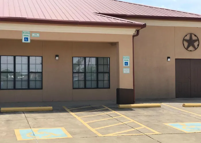 Texas Inn & Suites