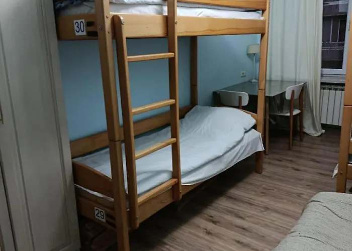 Center Hostel And Tours