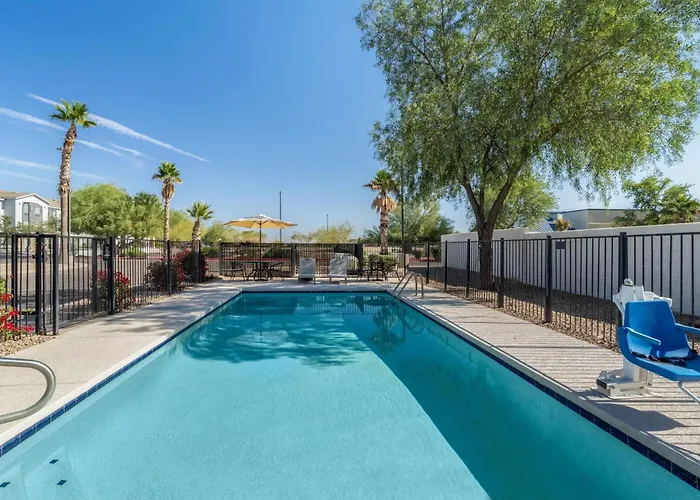 Super 8 By Wyndham Casa Grande