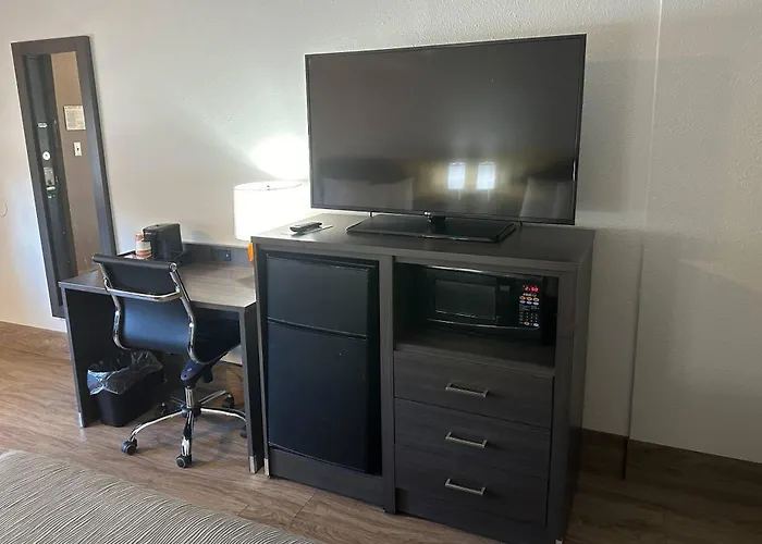 Quality Inn Forsyth Near Ga Public Safety Training Center