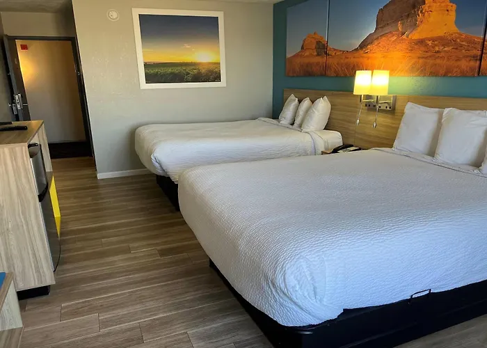 Days Inn By Wyndham Warrensburg