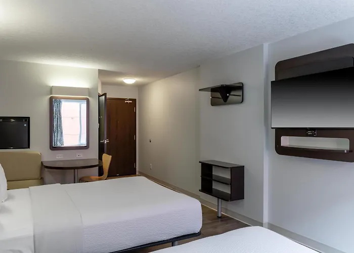 Motel 6 Airdrie