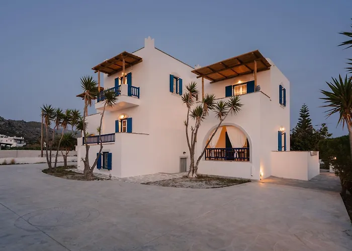 Diamantis Studios&Apartments