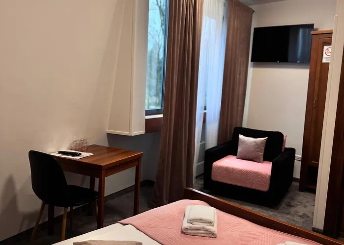 Hotel Paviljon