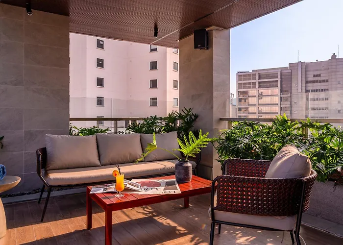 Adora Mira Riverside