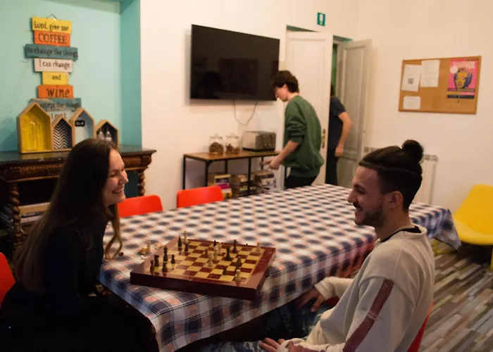 Home Genoa Hostel