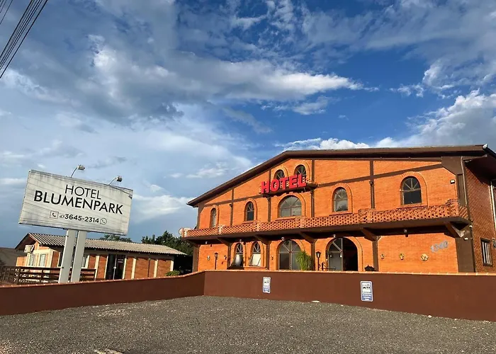 Hotel Blumenpark