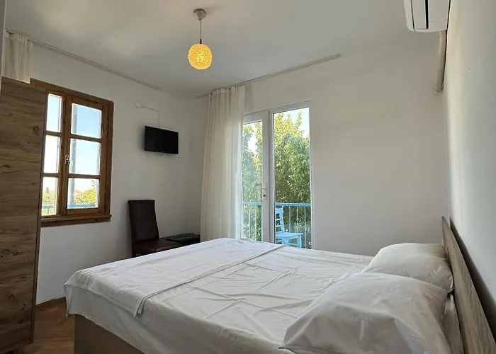 Akmonya Pansiyon