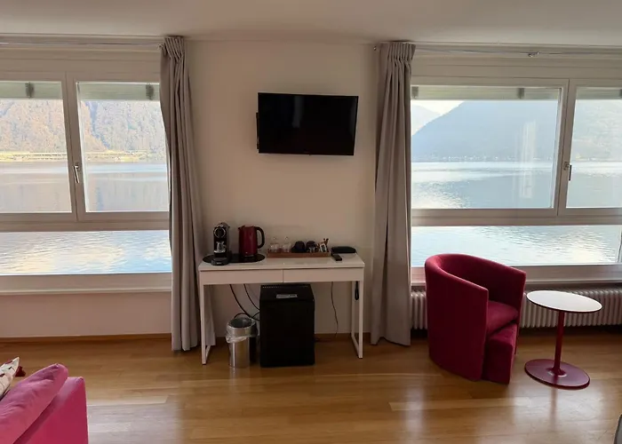Lac Hotel