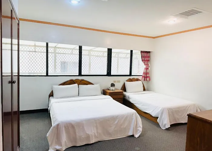 Tzu Chi Hotel