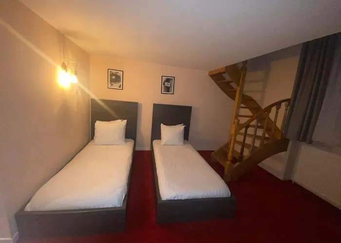 La Bourse Hotel