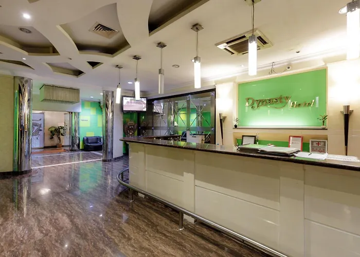 Reddoorz Plus Near Simpang Tiga Tritayasa Cilegon