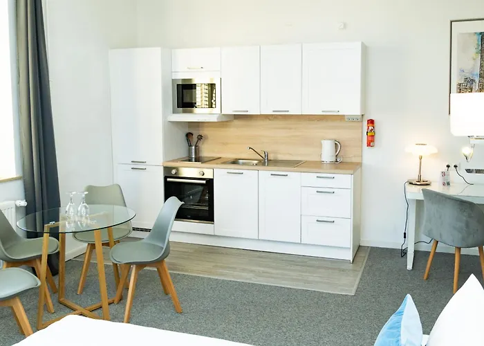 Best Boarding House - Self Check-in - Kostenfreie Parkplätze
