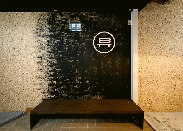 Bench Guesthouse