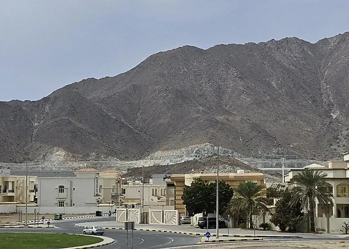 Sea Shore Hotel Apartment Khorfakkan
