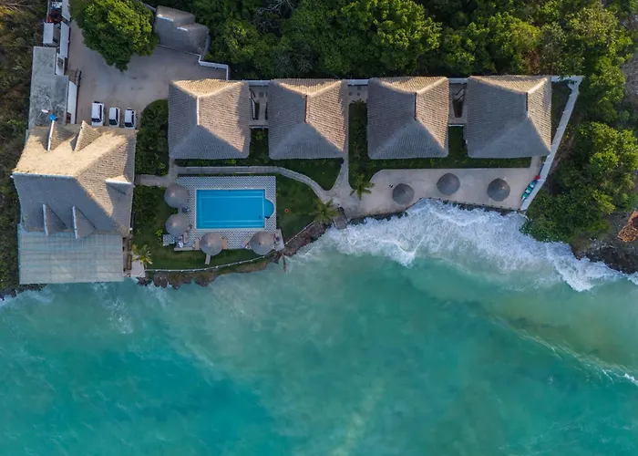 Mahi Mahi Beach Hotel