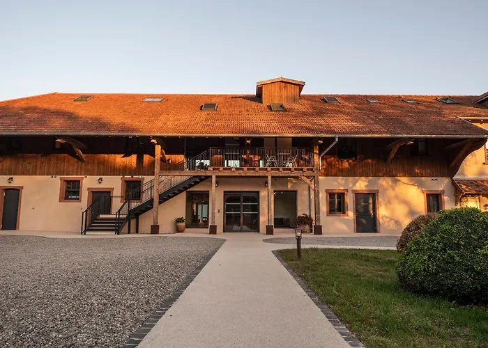 Hotel Du Domaine Saint Loup