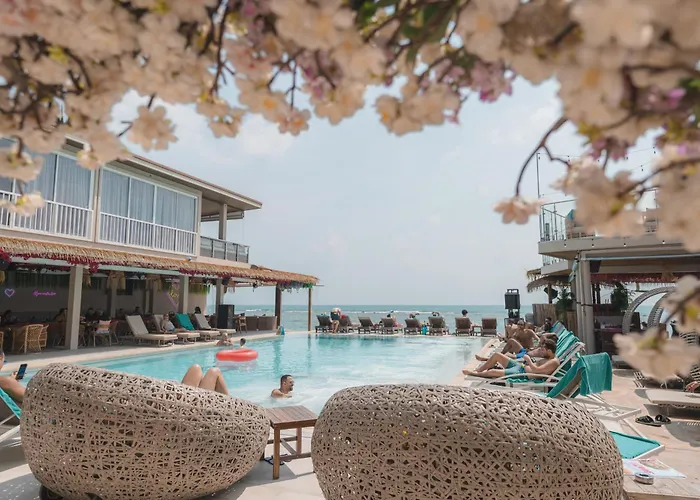 Love Beach Club Koh Samui