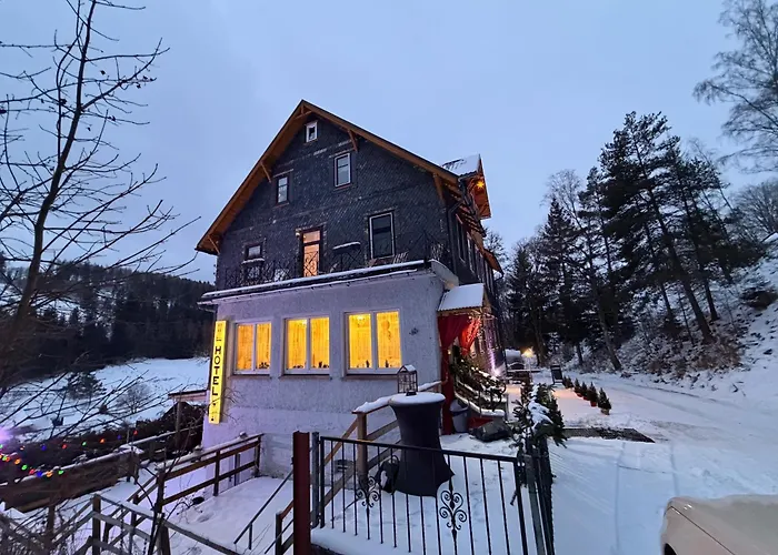 Antique Hotel Am Bahndamm