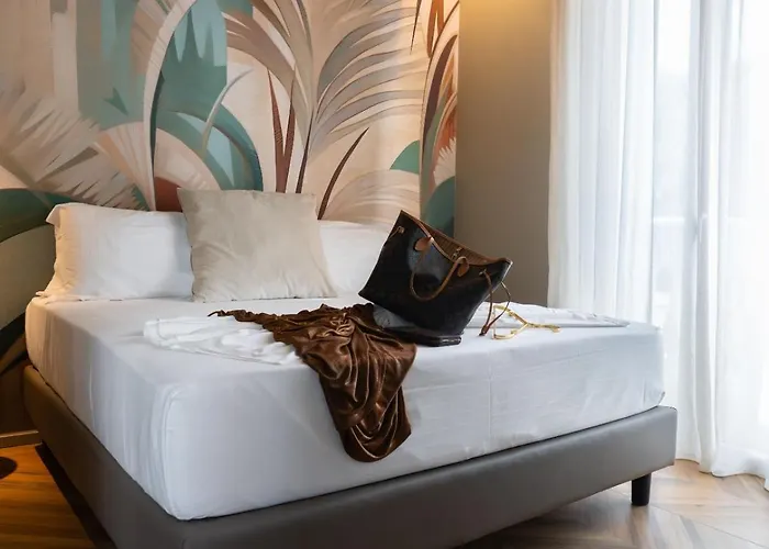Avra Boutique Hotel - Rock Crystal