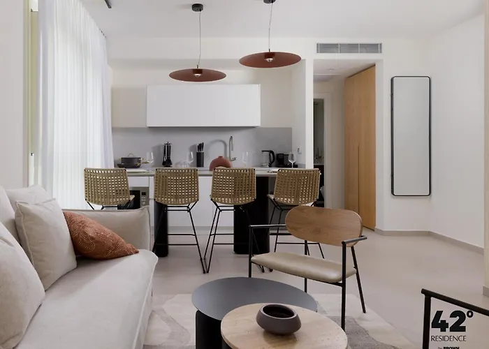 42 Residence By Brown