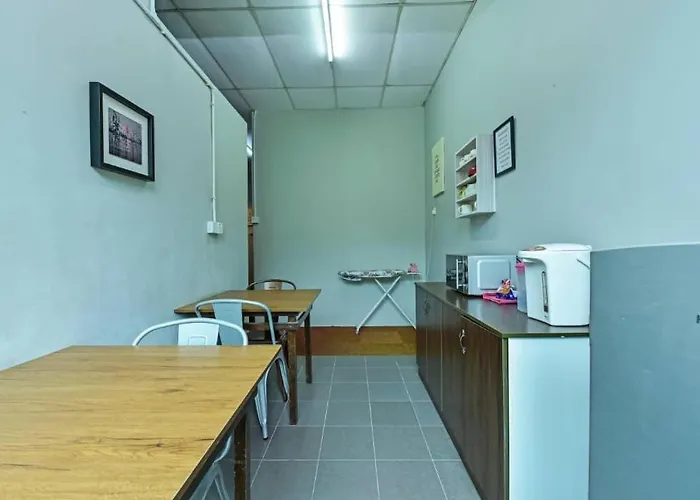 Bed Station Guest House