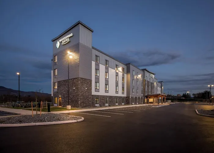 Woodspring Suites Medford Near I-5