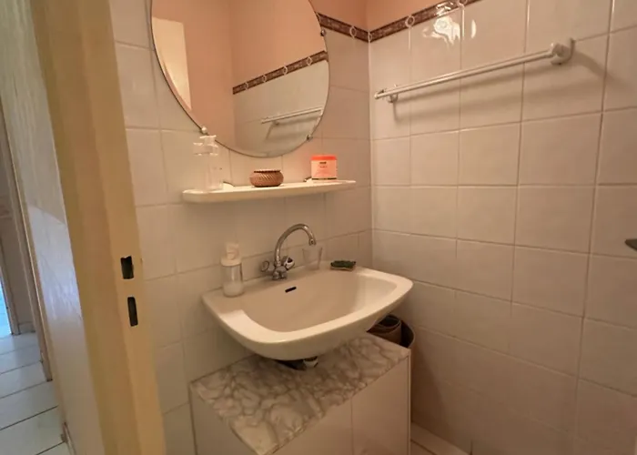 Chambre Privative Avec Balcon