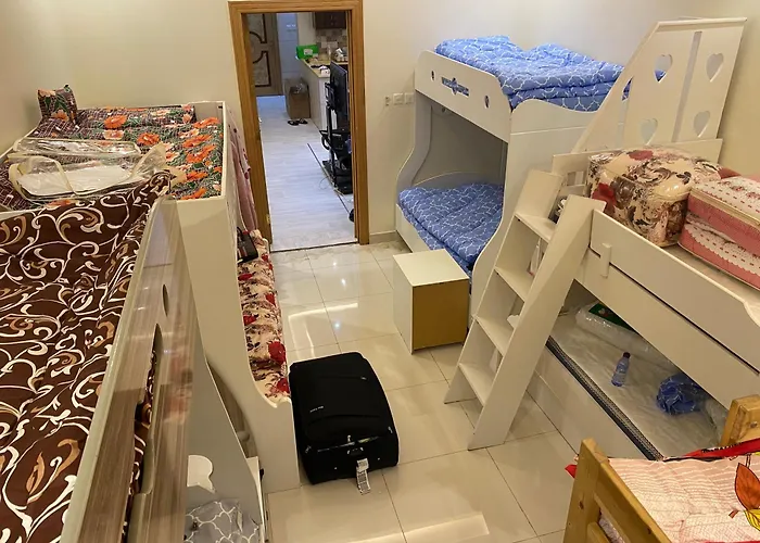 12H Hostel Alwadi سكن مشترك للسياح فقط