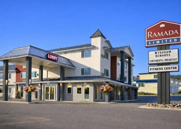 100 Mile House Hotels