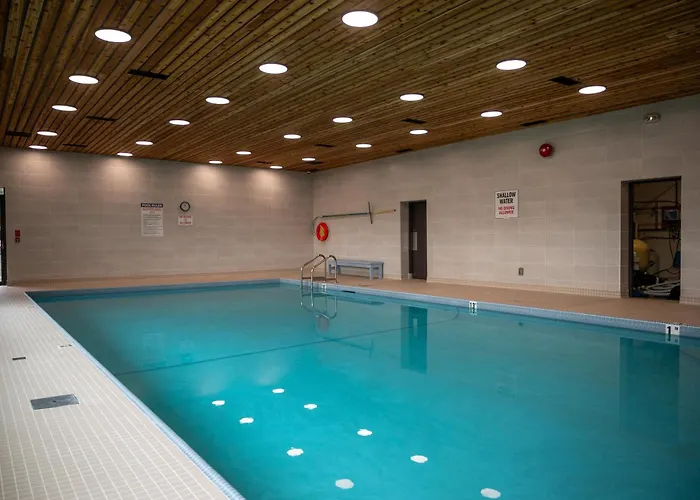 Parksville Hotels