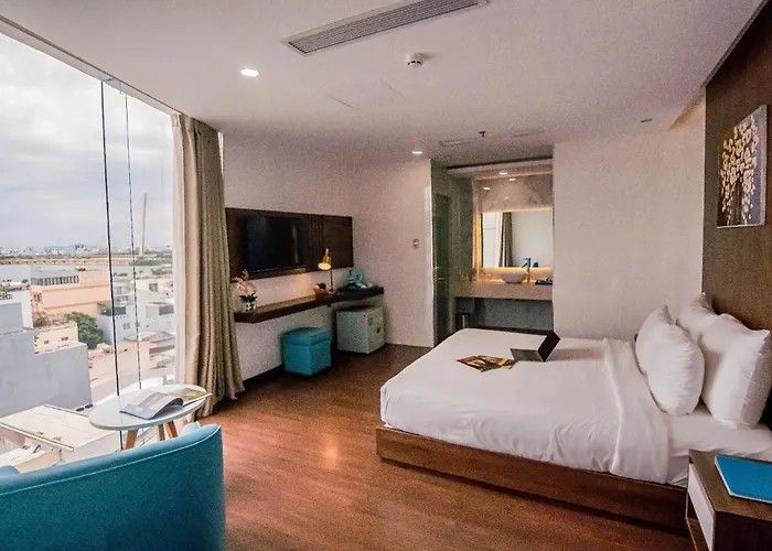 Gold Central Hotel Danang A Salve By Haviland