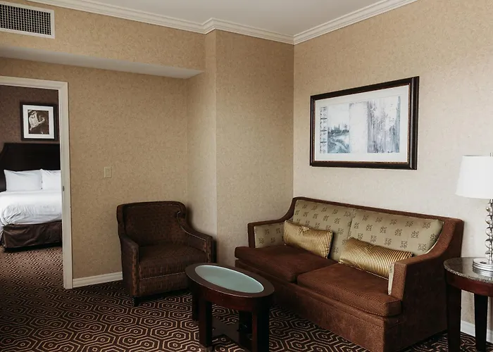 Hotel Julien Dubuque