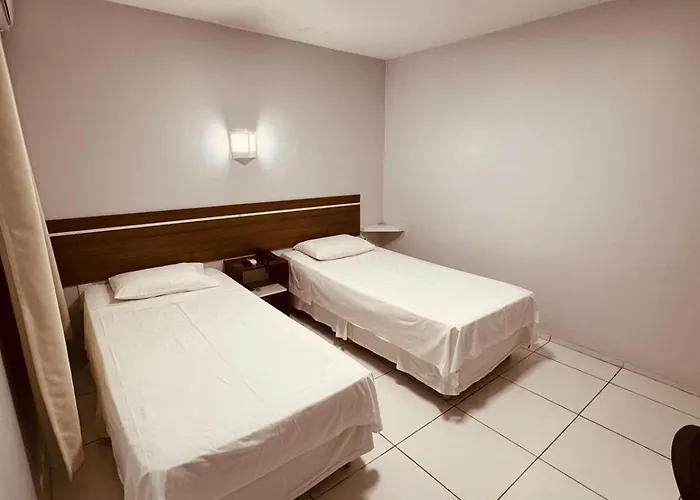 Schalom Hotel