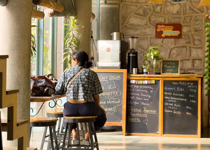 Jaipur Hostels