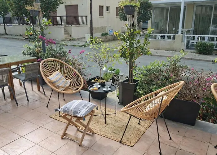 Larnaca Beach hotels